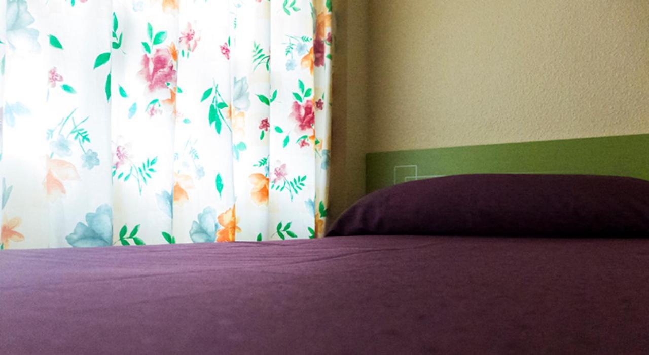 Hostal Rosa 比利亚霍约萨 外观 照片